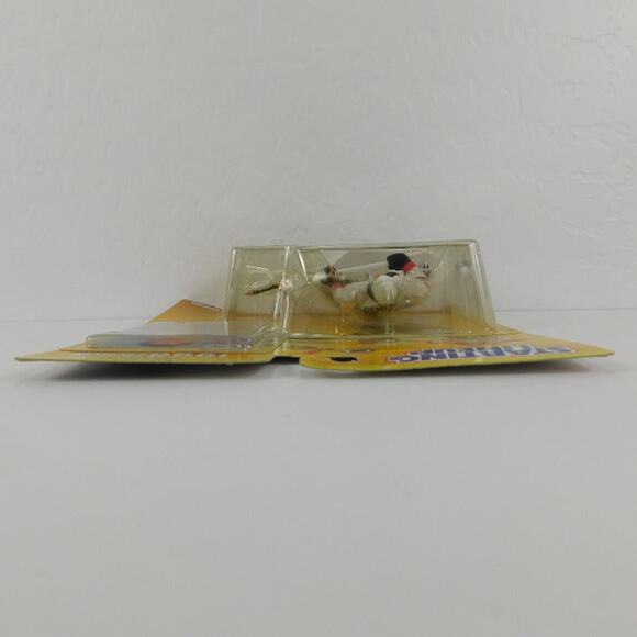 Kenner 1998 Starting Lineup NHL Chicago Blackhawks Doug Gilmour Action Figure - Picture 5 of 6